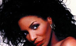 519haHy9f3Lstephaniemills